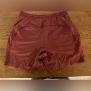 Lululemon Pacebreaker Men’s L 7in. Unlined